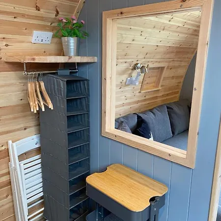 Mowbray & Glamping * South Kilvington