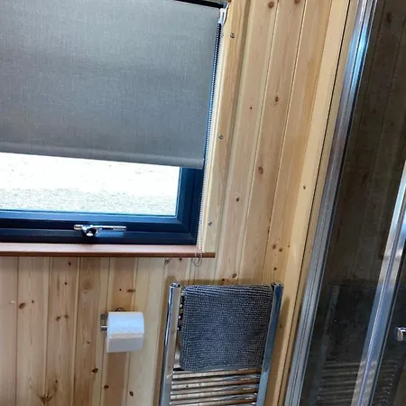 Mowbray & Glamping *