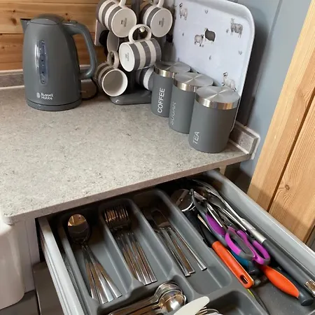 Mowbray & Glamping キャンプ場 *